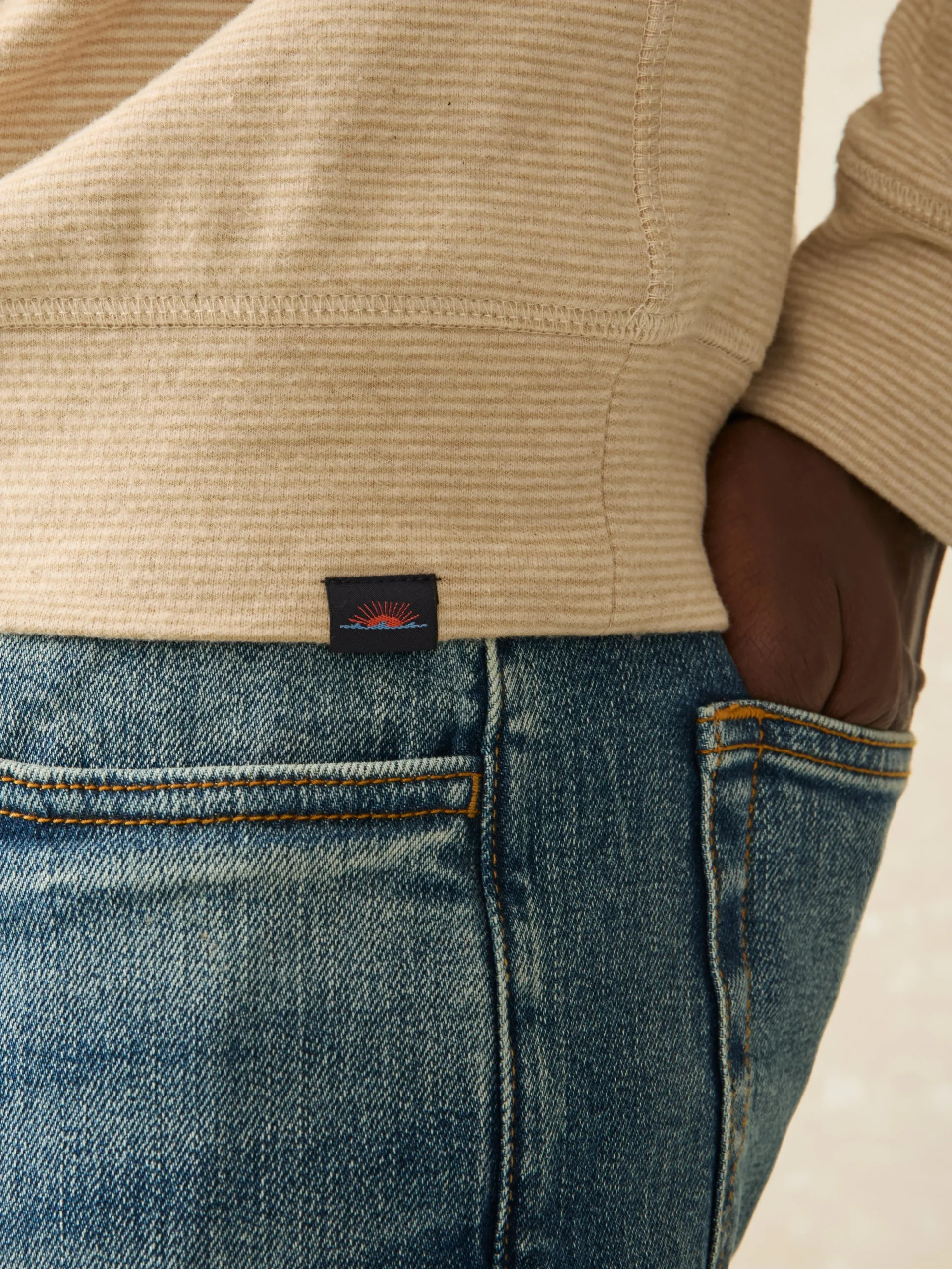 Online Legend™ Sweater Crew - Hoodies & Sweatshirts