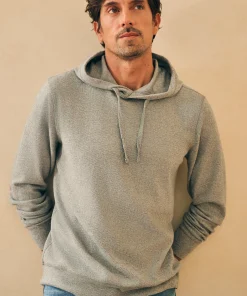 Outlet Legend™ Sweater Hoodie - Hoodies & Sweatshirts