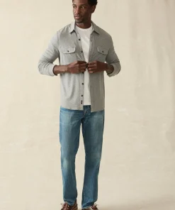 Online Legend™ Sweater Shirt - Shirts