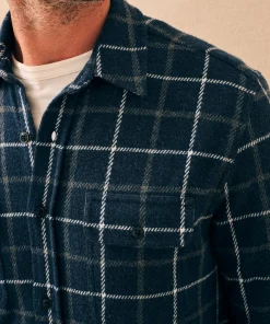 Sale Legend™ Sweater Shirt - Shirts