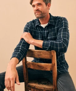 Sale Legend™ Sweater Shirt - Shirts