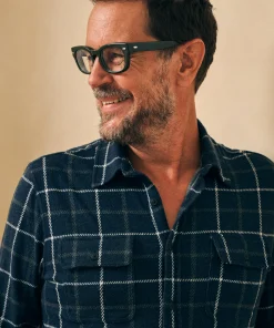 Sale Legend™ Sweater Shirt - Shirts