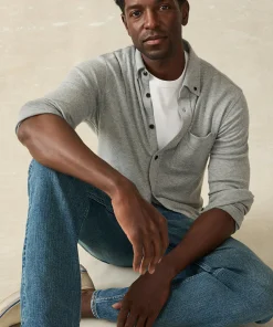 Sale Legend™ Sweater Shirt (Single Pocket) - Shirts