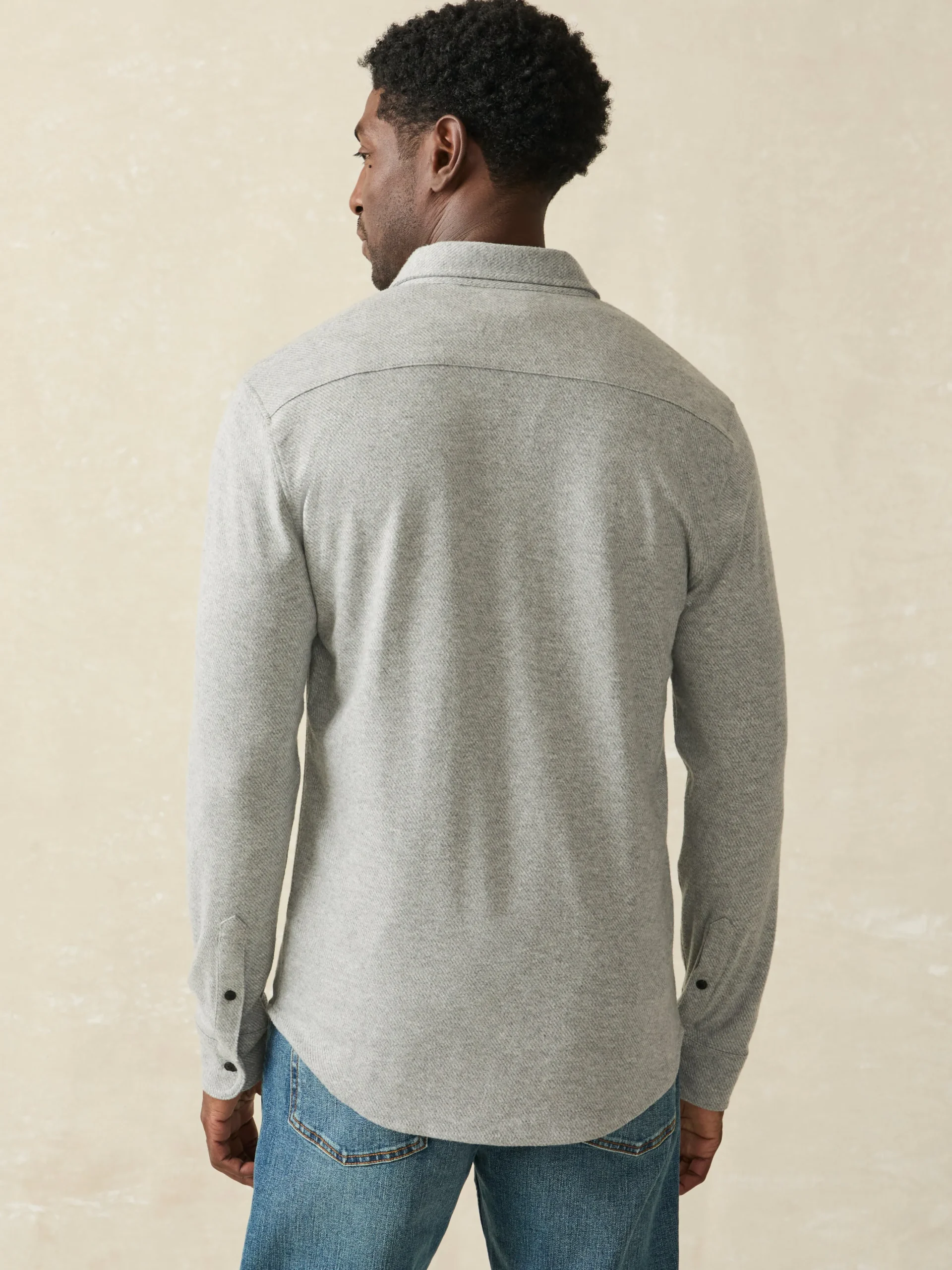 Sale Legend™ Sweater Shirt (Single Pocket) - Shirts