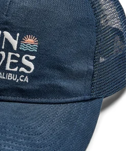 New Malibu Retro Sun & Waves Trucker - Women Hats|Hats