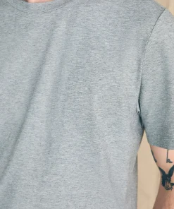 Online Movement™ Short-Sleeve T-Shirt - T-Shirts & Henleys