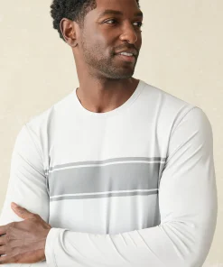 Outlet Shorelite Long-Sleeve Tech Tee - T-Shirts & Henleys