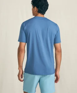Sale Shorelite Short-Sleeve Tech Tee - T-Shirts & Henleys