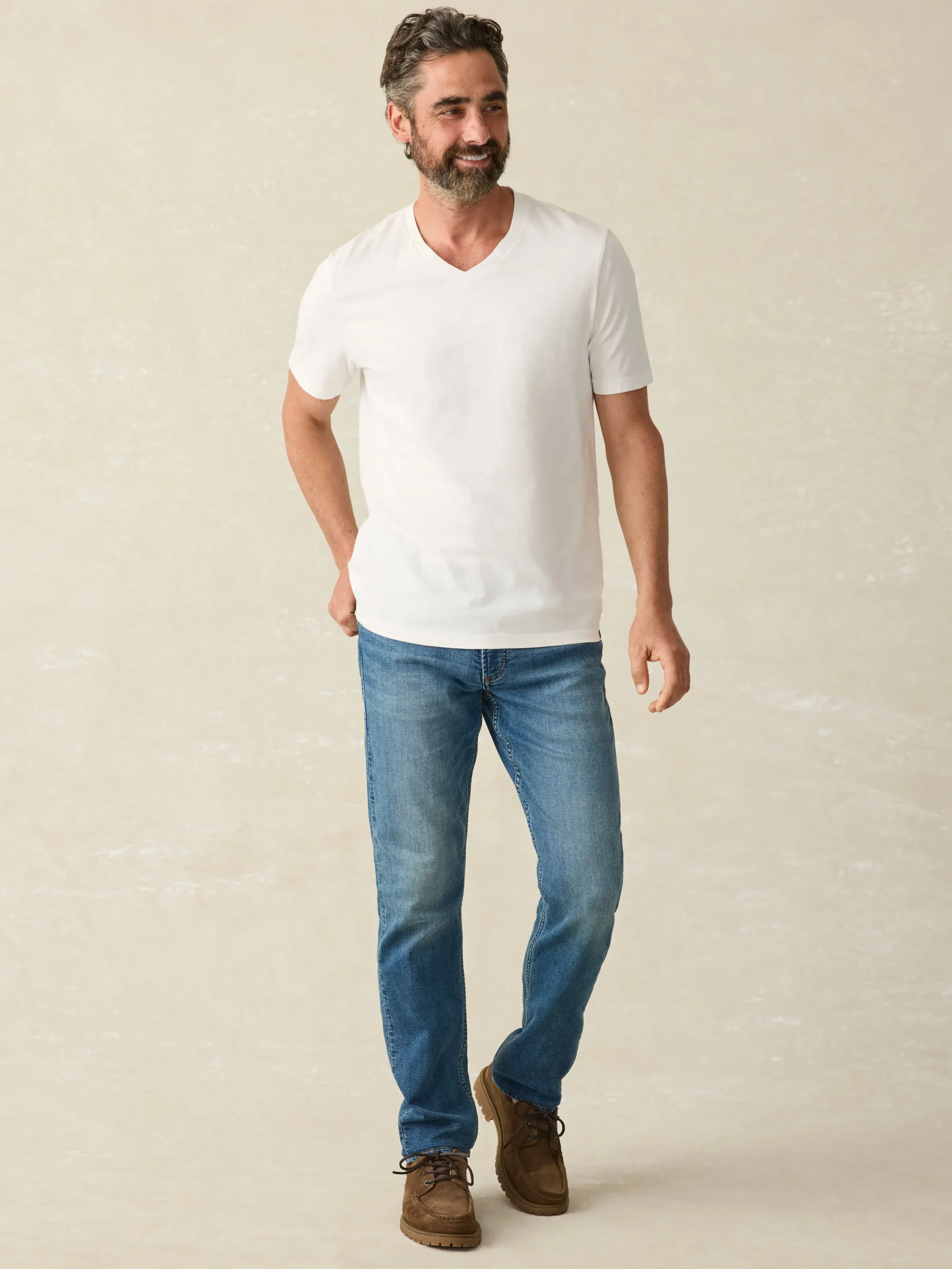 Best Sunwashed V-Neck Tee - T-Shirts & Henleys